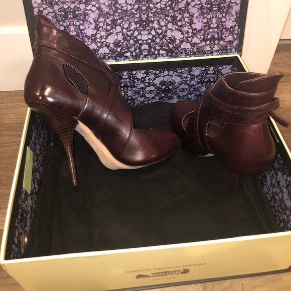 Leon Max fine leather burnished calf high heel/booties - Picture 5 of 7
